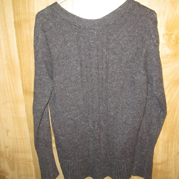 Sweater - Picture 3 of 4